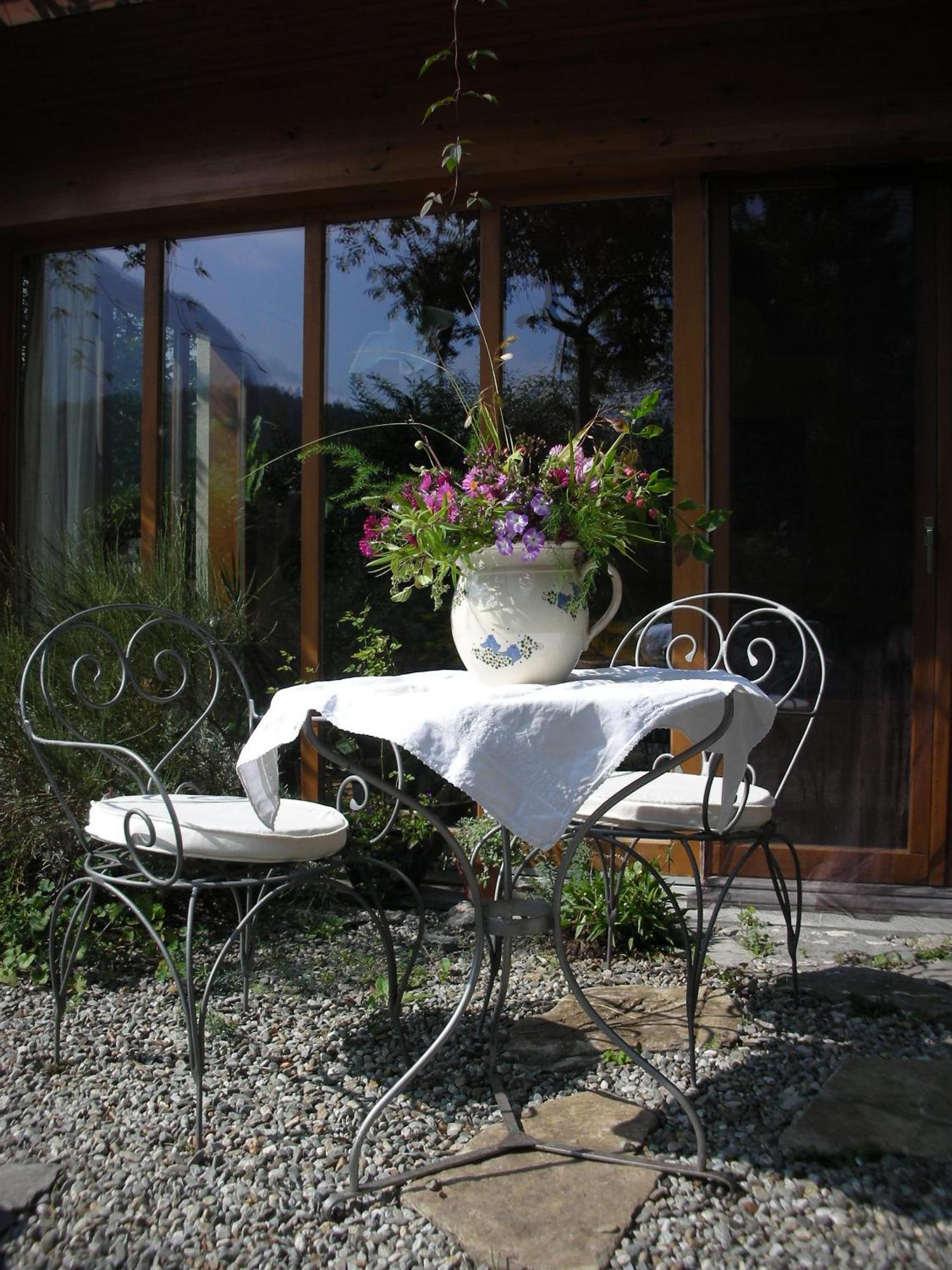 Dunkel Blaue Maus Bed & Breakfast Meiringen Exterior photo